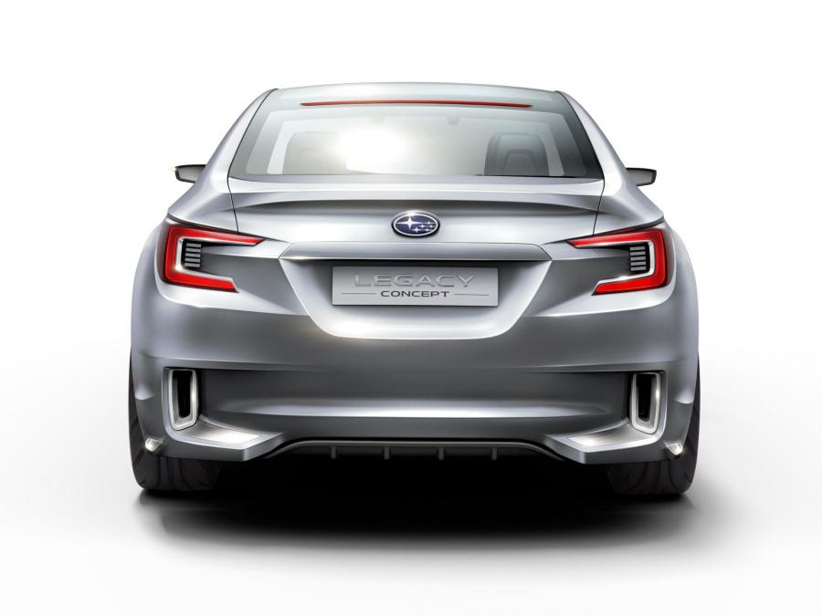  Subaru Legacy Concept 2013 года  (фото 3 из 10)